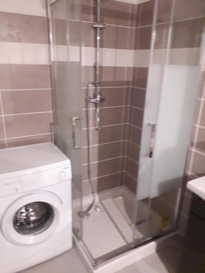Gardon Apartment เรอมูแล็งส์ ภายนอก รูปภาพ